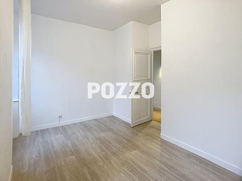 Appartement - 89 m² - 3 pièces