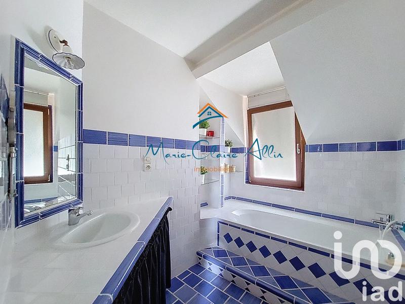 Maison - 102 m² - 4 pièces