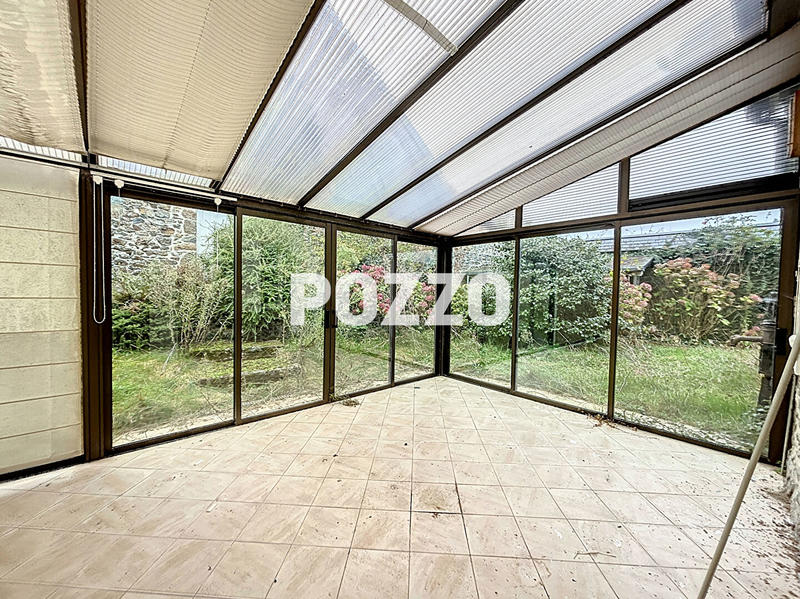 Maison - 176 m² - 9 pièces