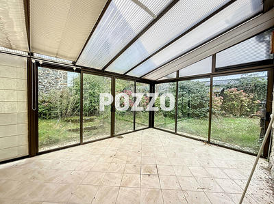 Maison - 176 m² - 9 pièces