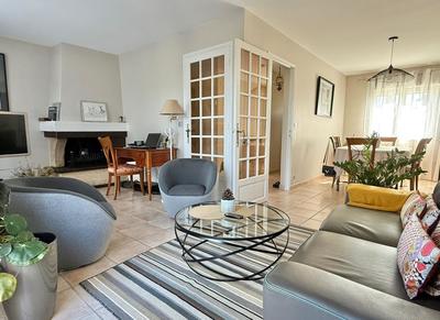 Maison - 80 m² - 5 pièces