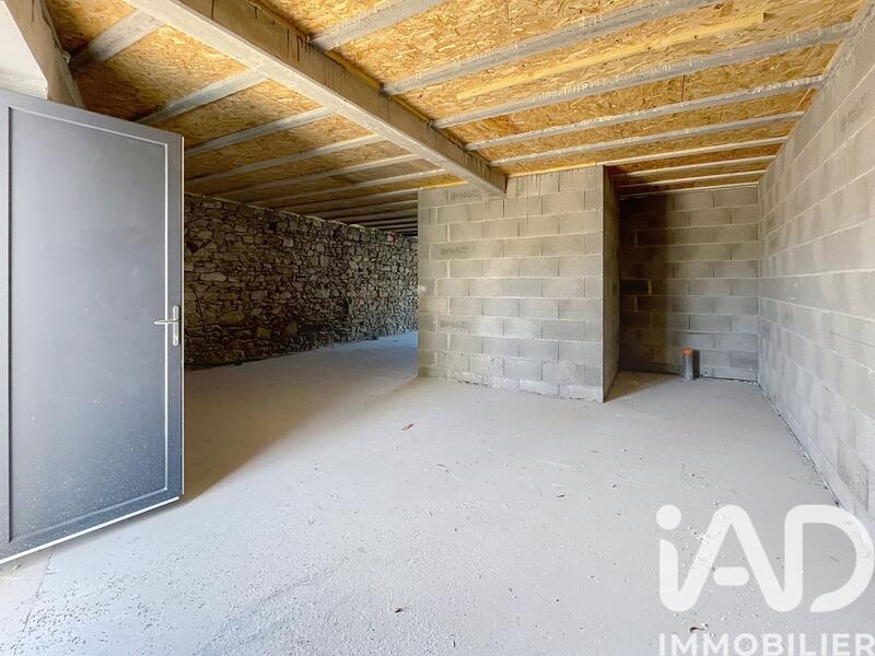 Maison - 93 m² - 2 pièces