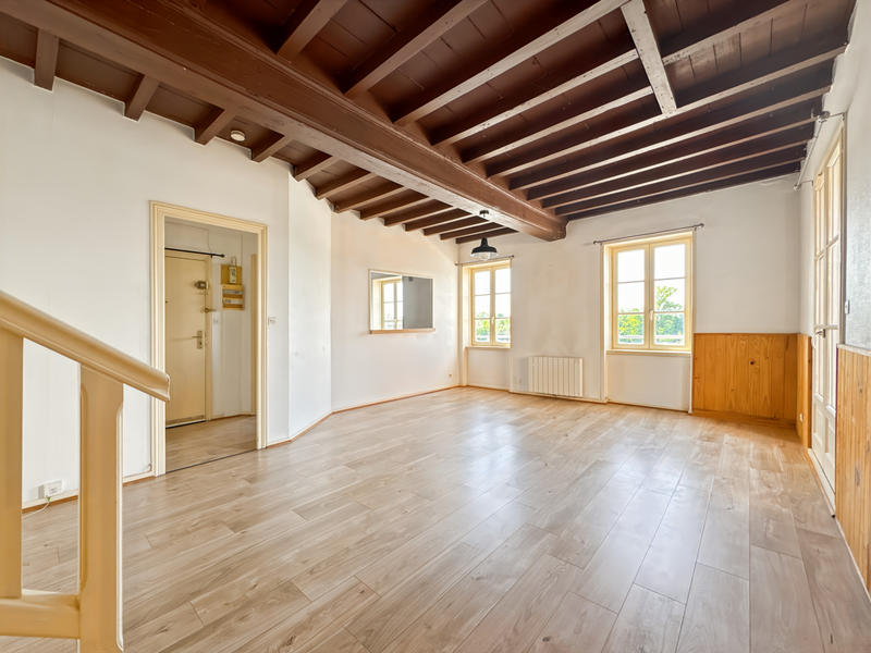 Appartement - 79 m² - 3 pièces