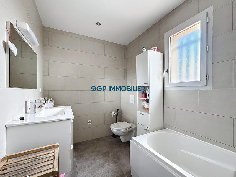 Maison - 118 m² - 4 pièces