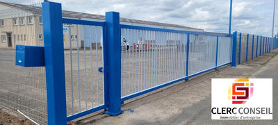 Local d'activités - 1 916 m²