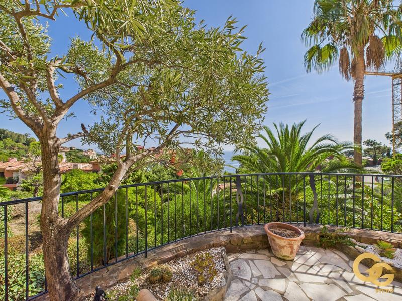 Appartement - 77 m² - 3 pièces