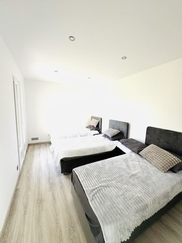 Villa - 150 m² - 5 pièces