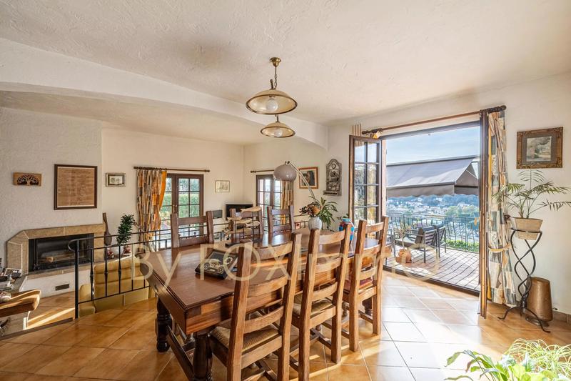 Maison - 134 m² - 5 pièces