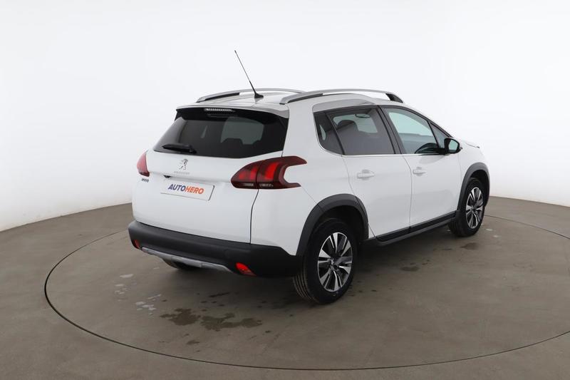 Peugeot 2008 1.2 PureTech Allure Business Eat6 110 ch