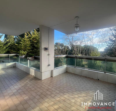 Appartement - 116 m² - 5 pièces