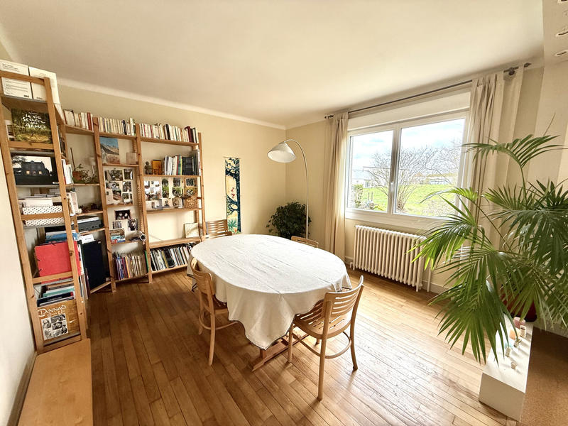 Maison - 142 m² - 6 pièces