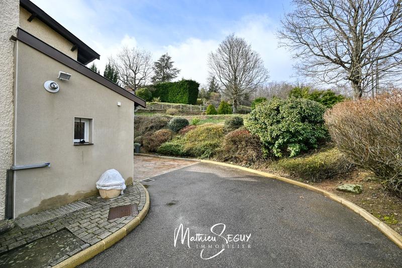 Maison - 109 m² - 5 pièces