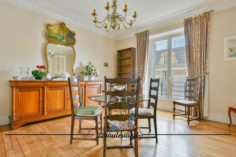 Appartement - 96 m² - 4 pièces