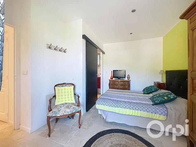 Maison - 185 m² - 6 pièces