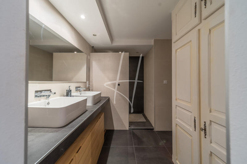 Maison - 128 m² - 4 pièces