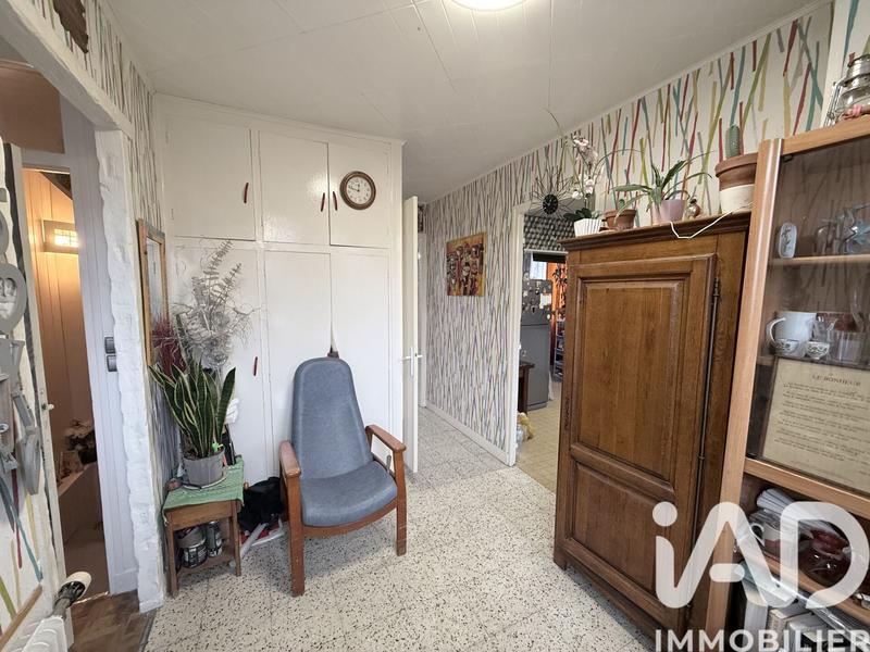 Maison - 186 m² - 9 pièces
