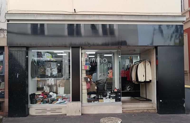 Local commercial - 40 m² - 1 pièce