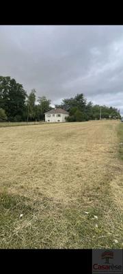 Terrain inconstructible - 800 m²