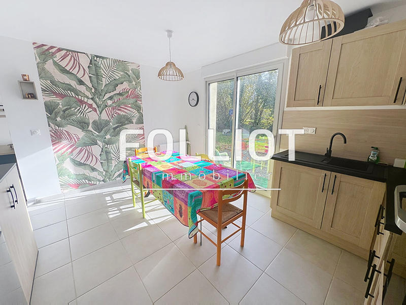 Maison - 76 m² - 5 pièces