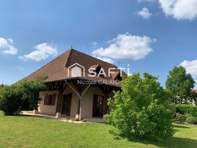 Maison - 167 m² - 5 pièces