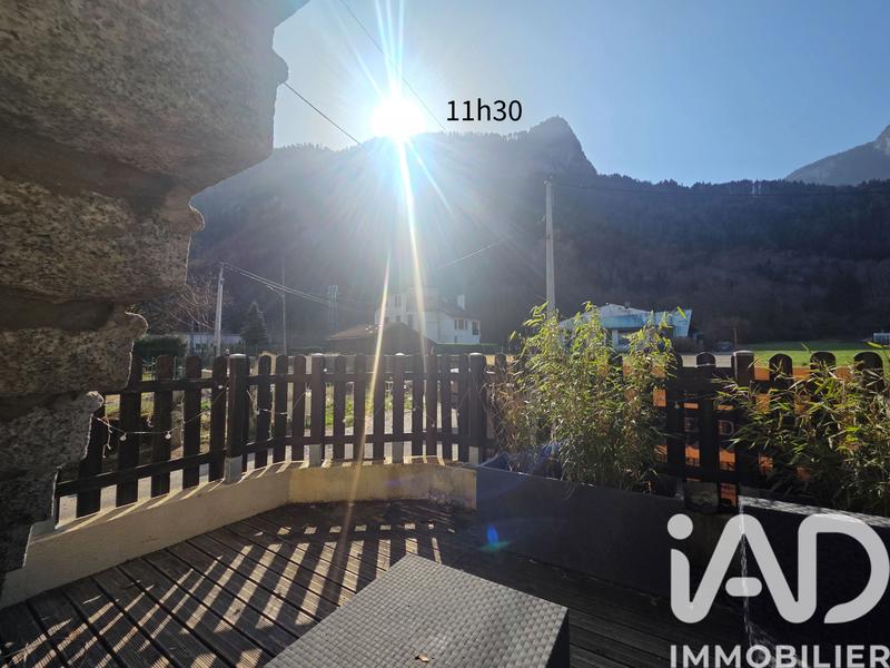 Appartement - 75 m² - 3 pièces