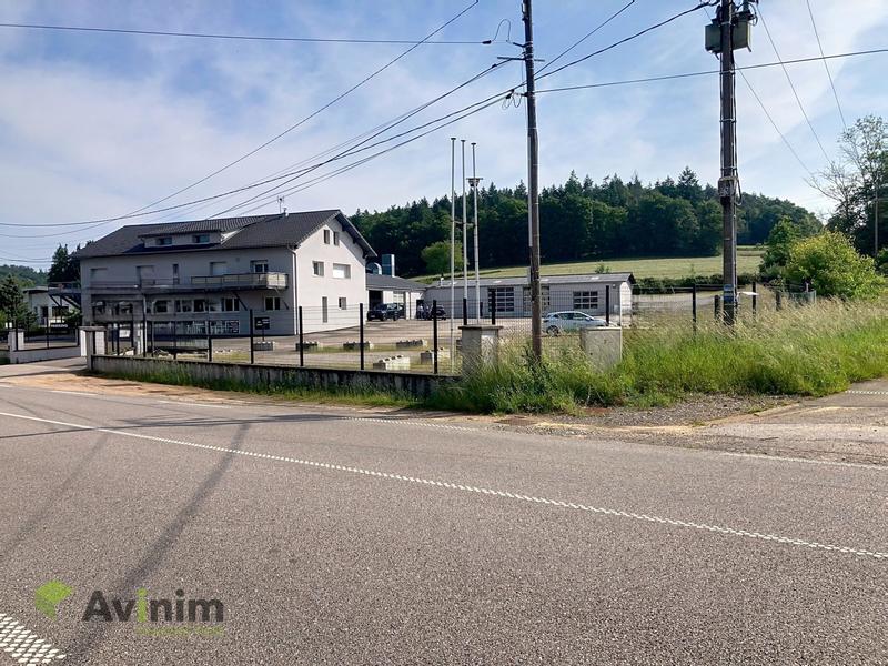 Local commercial - 1 000 m²
