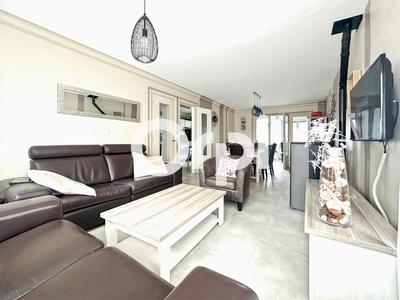 Maison - 102 m² - 4 pièces