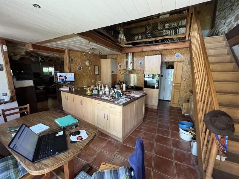 Maison - 220 m² - 5 pièces