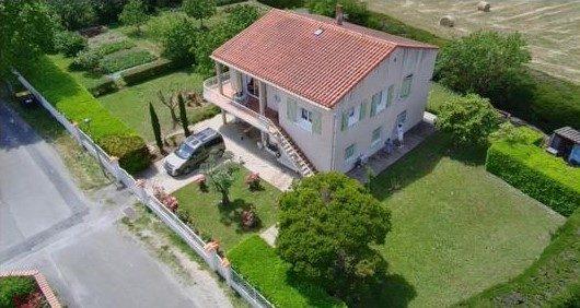 Villa - 155 m² - 5 pièces