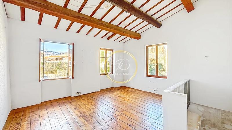 Maison - 163 m² - 6 pièces