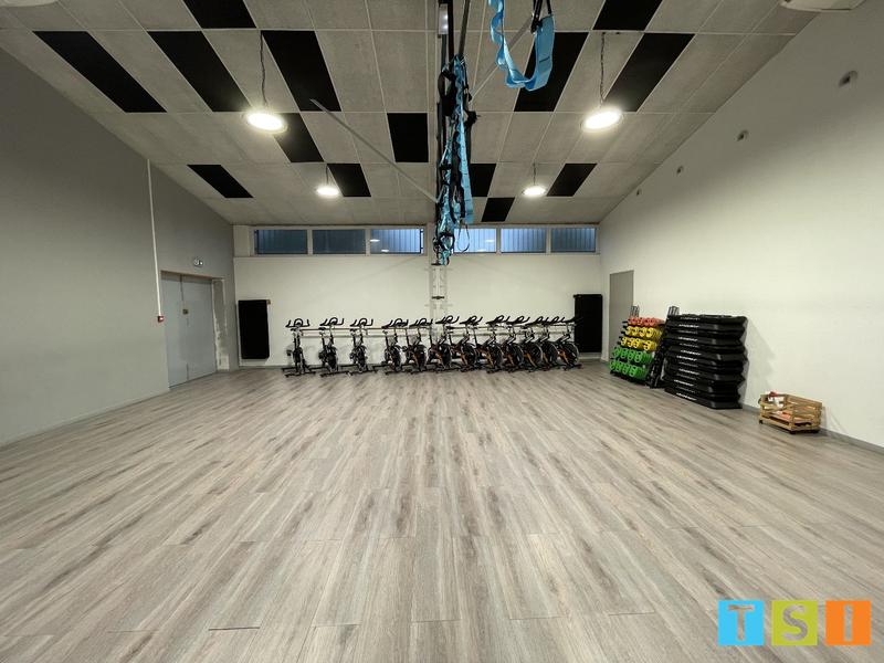 Local d'activités - 368 m² - 7 pièces