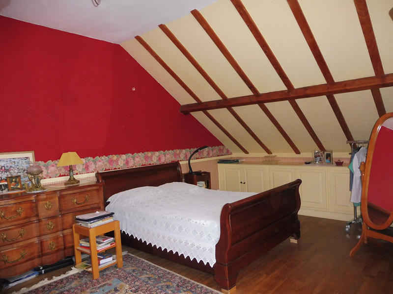 Maison - 154 m² - 8 pièces