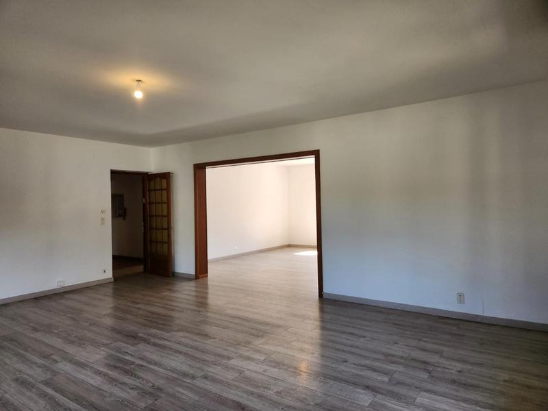 Maison - 261 m² - 11 pièces