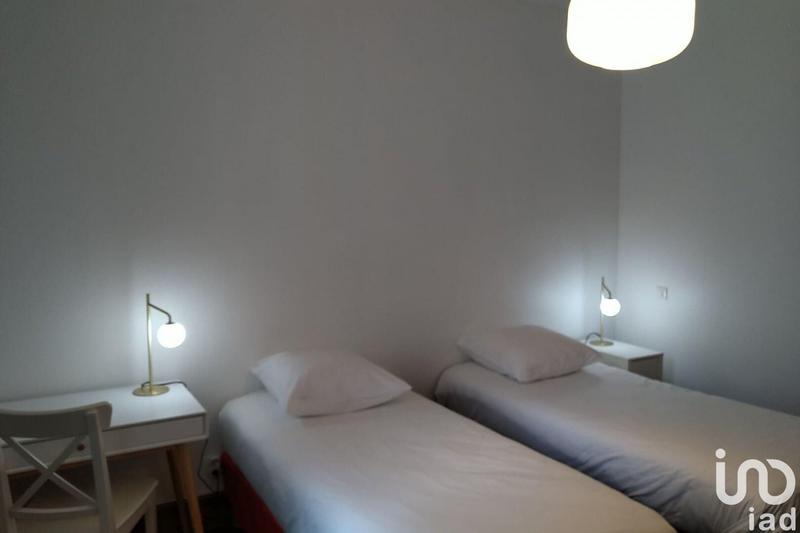 Local commercial - 737 m²