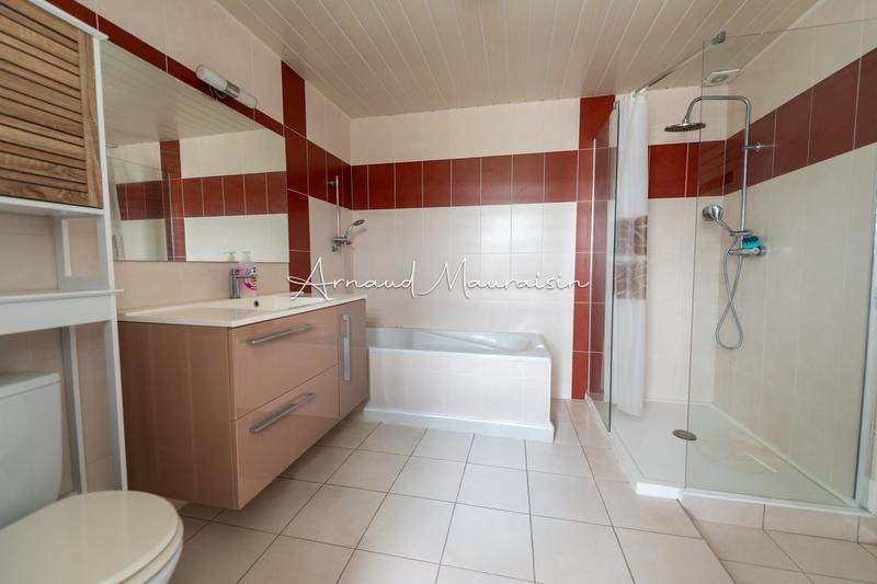 Maison - 138 m² - 6 pièces