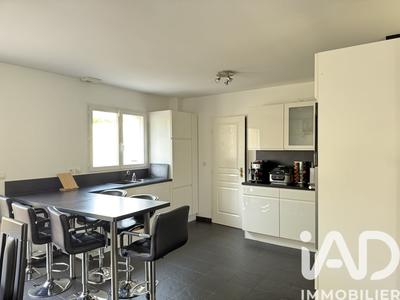 Maison - 135 m² - 5 pièces