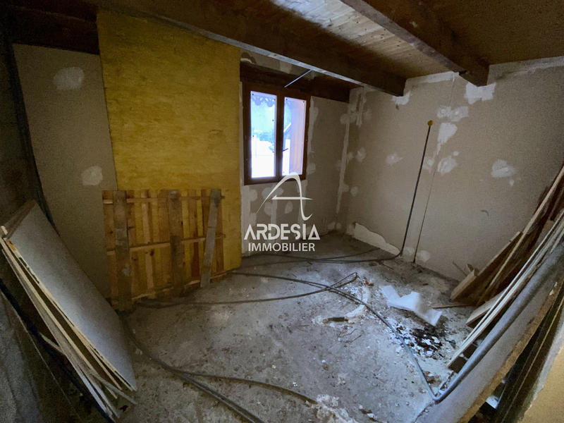 Maison - 90 m² - 6 pièces