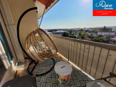 Appartement - 83 m² - 4 pièces