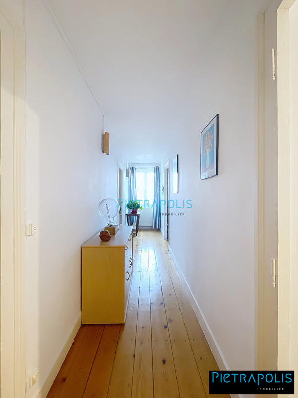 Maison ancienne - 223 m² - 8 pièces