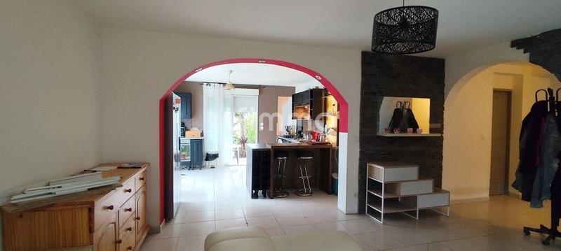 Maison - 254 m² - 10 pièces