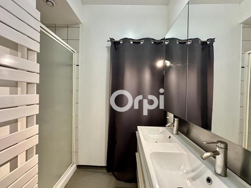 Appartement - 42 m² - 3 pièces