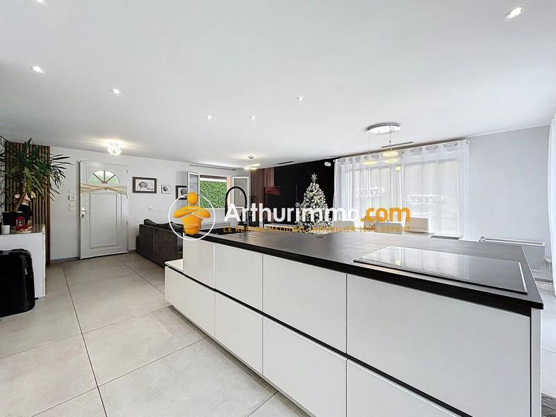 Maison - 128 m² - 6 pièces