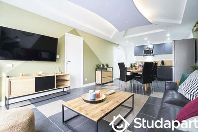 Chambre - 12 m² - 1 pièce