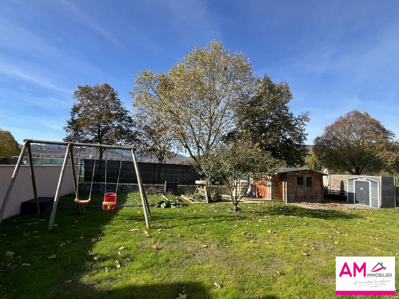 Maison - 140 m² - 7 pièces