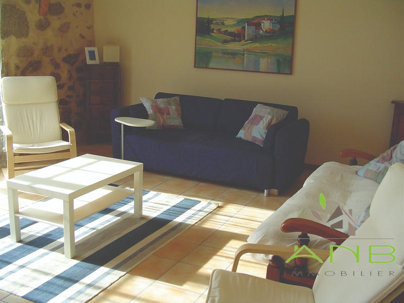 Maison - 216 m² - 7 pièces