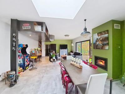 Maison - 148 m² - 6 pièces