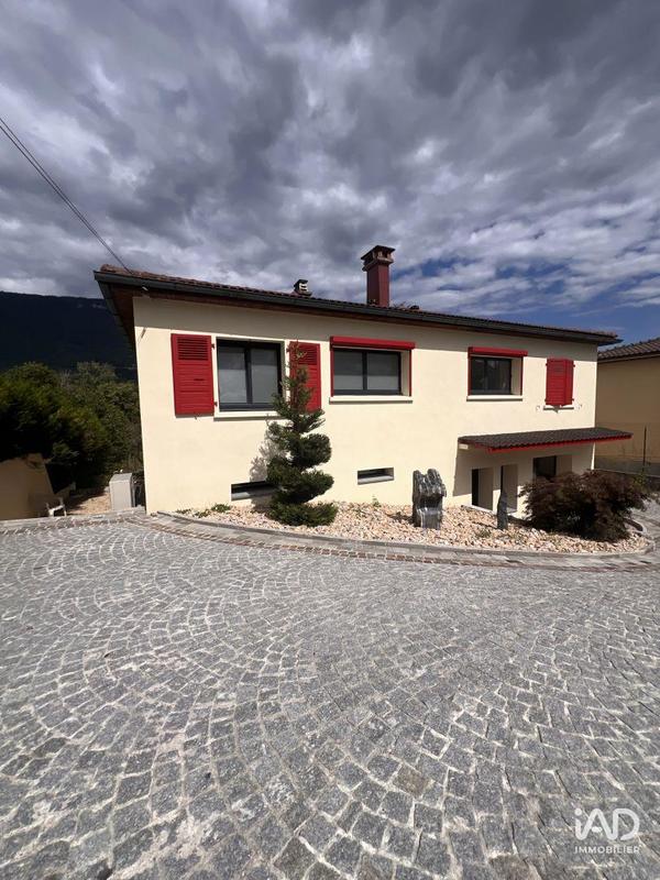 Maison - 160 m² - 5 pièces