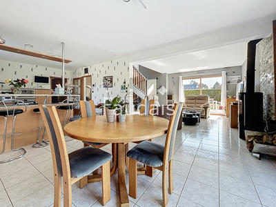 Maison - 155 m² - 6 pièces