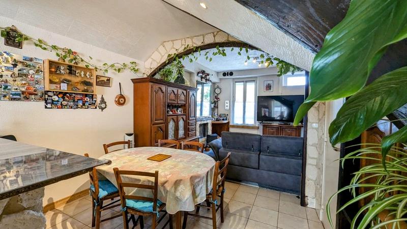 Maison - 93 m² - 3 pièces