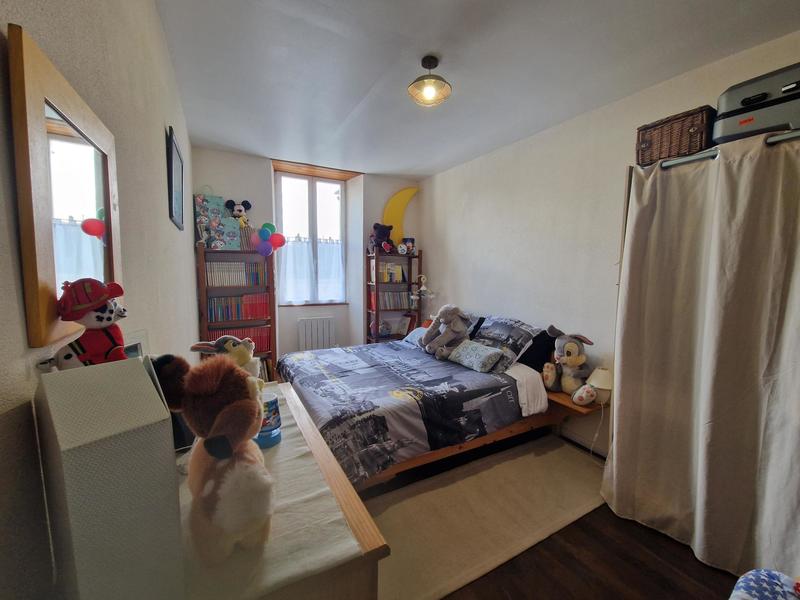 Maison - 180 m² - 8 pièces